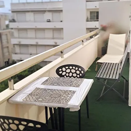 Appartement T2 Centre, à 2 Minutes, Parking